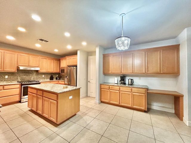 510 Robin Court, Ione, CA 95640