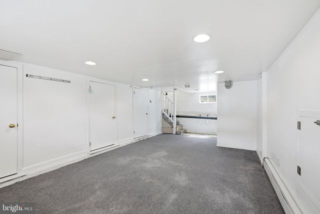 19 MOUNT VERNON AVE, Pitman, NJ 08071