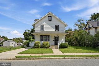 19 MOUNT VERNON AVE, Pitman, NJ 08071