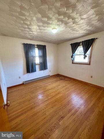 179 FURNACE RD, Wardensville, WV 26851