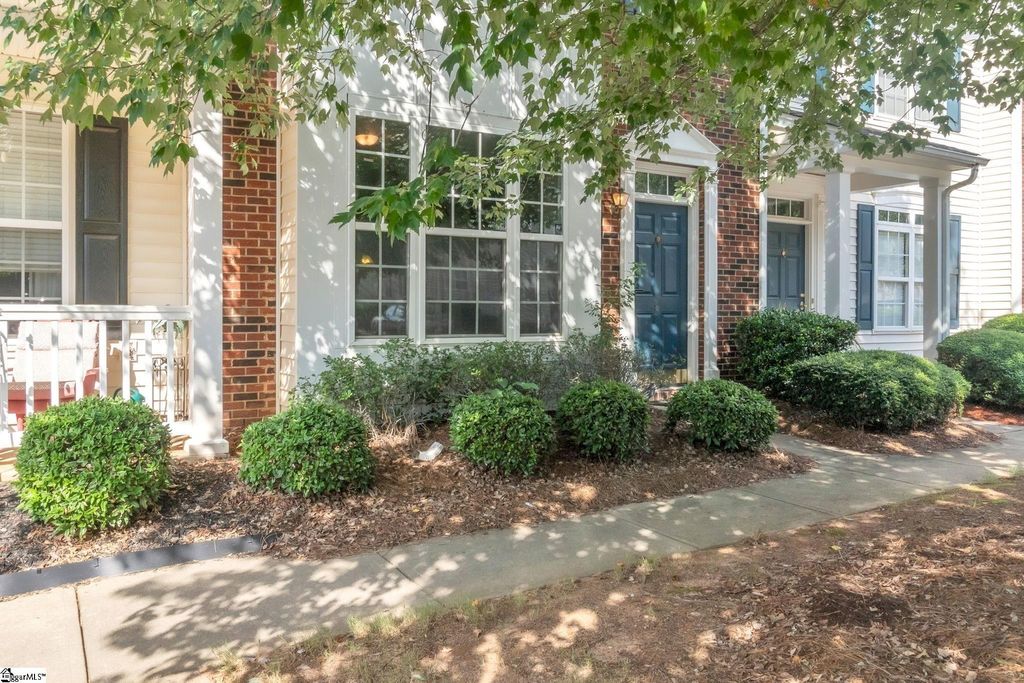66 Sikes Circle, Mauldin, SC 29662