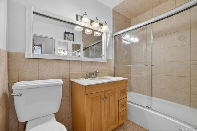1853 Central Park Ave 7M, Yonkers, NY 10710