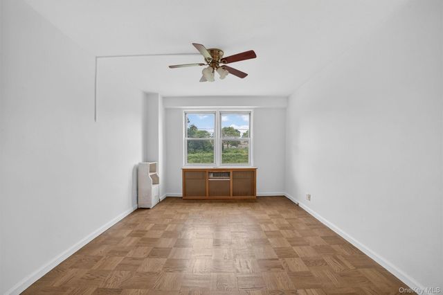 1853 Central Park Ave 7M, Yonkers, NY 10710