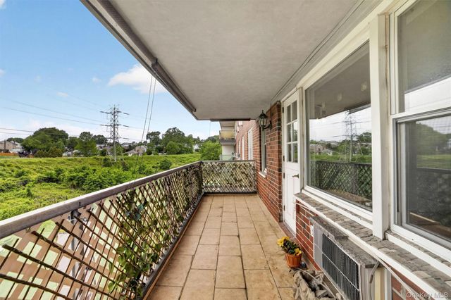 1853 Central Park Ave 7M, Yonkers, NY 10710