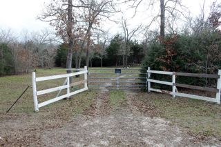 8729 E Fm 20 Highway, Dale, TX 78616