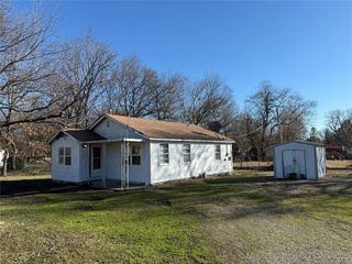 1303 Galveston Street, Muskogee, OK 74403