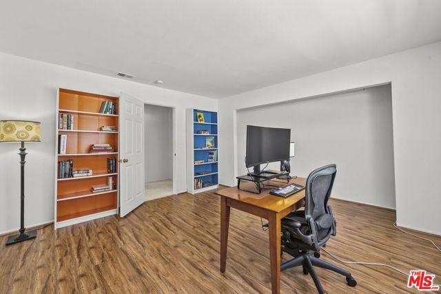 4338 Gentry Avenue Unit 2, Los Angeles, CA 91604