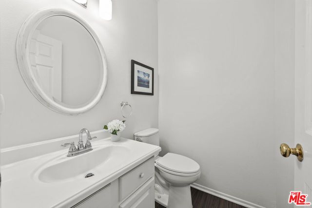 4338 Gentry Avenue Unit 2, Los Angeles, CA 91604