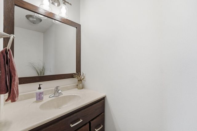 945 13th Avenue NE, Saint Joseph, MN 56374