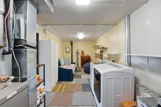 945 13th Avenue NE, Saint Joseph, MN 56374