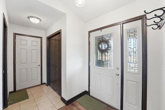 945 13th Avenue NE, Saint Joseph, MN 56374