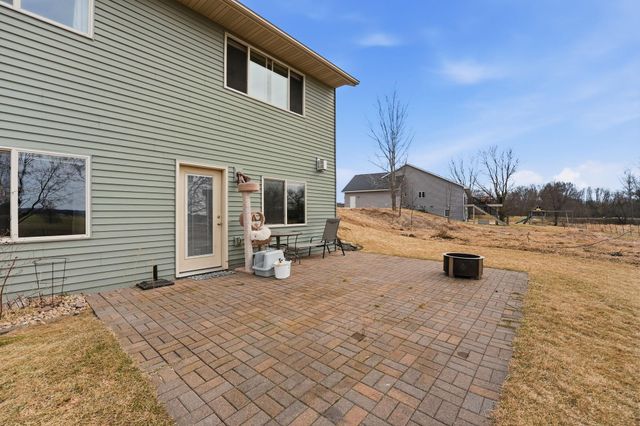 945 13th Avenue NE, Saint Joseph, MN 56374