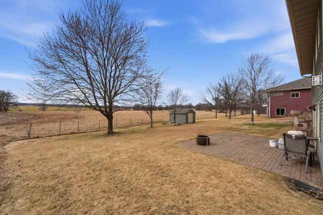 945 13th Avenue NE, Saint Joseph, MN 56374