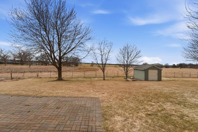 945 13th Avenue NE, Saint Joseph, MN 56374