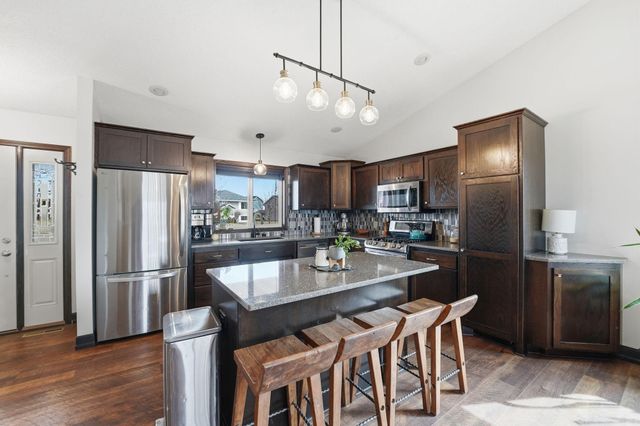 945 13th Avenue NE, Saint Joseph, MN 56374