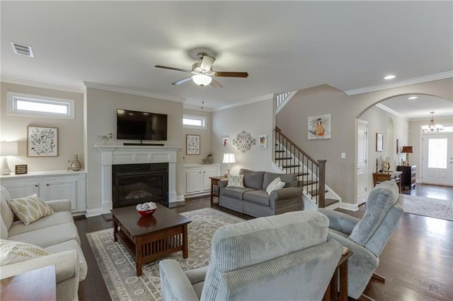 6933 Hopscotch Court, Flowery Branch, GA 30542