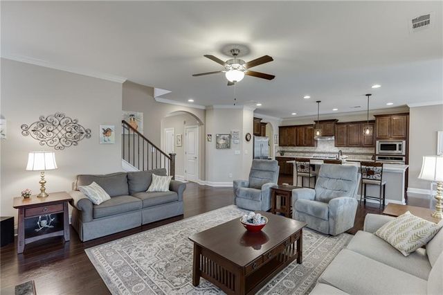 6933 Hopscotch Court, Flowery Branch, GA 30542