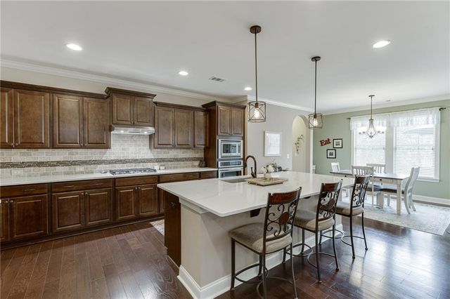 6933 Hopscotch Court, Flowery Branch, GA 30542