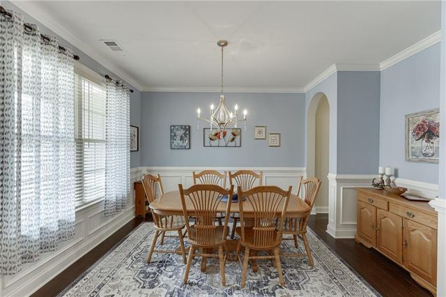 6933 Hopscotch Court, Flowery Branch, GA 30542