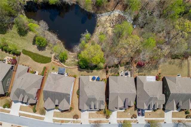 6933 Hopscotch Court, Flowery Branch, GA 30542