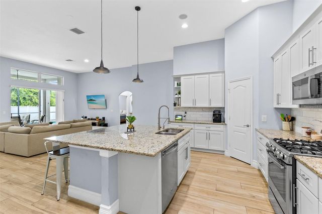 15480 SANDFIELD LOOP, Winter Garden, FL 34787