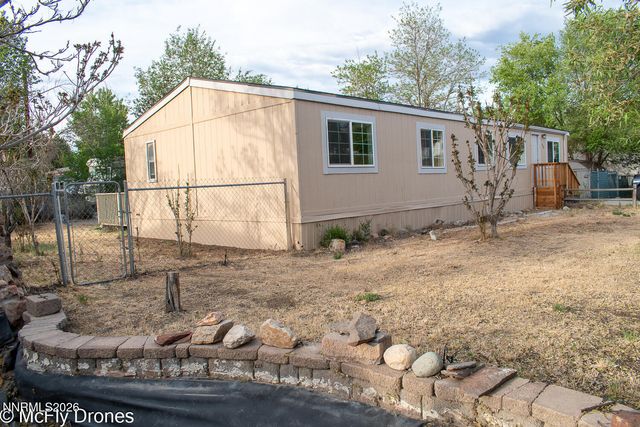 408 E Gepford Parkway, Sun Valley, NV 89433