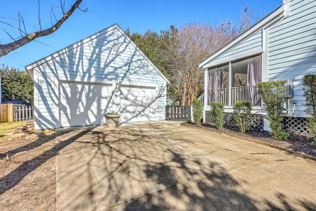 100 Jordan Court, Charleston, SC 29492