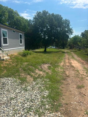 1429 Oak Hill Drive, Kemp, TX 75143