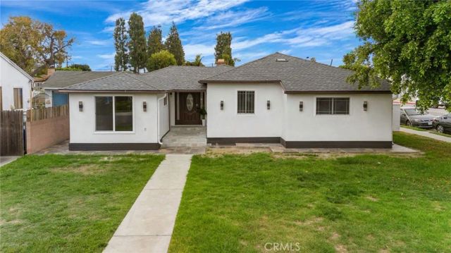 9246 Manzanar, Downey, CA 90240