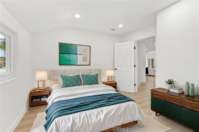 9246 Manzanar, Downey, CA 90240