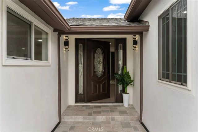 9246 Manzanar, Downey, CA 90240