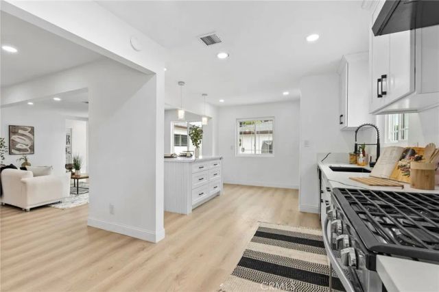 9246 Manzanar, Downey, CA 90240