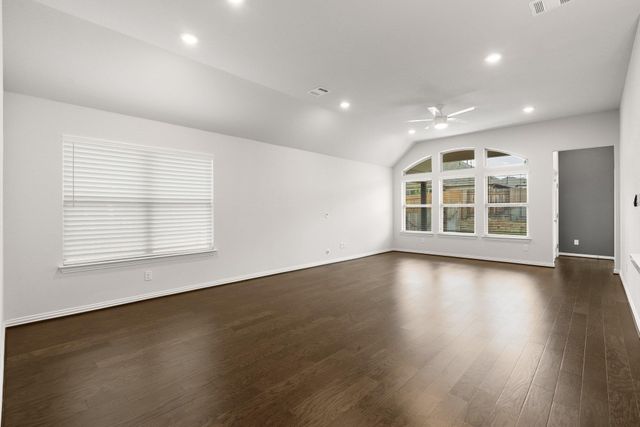 223 Oleander LOOP, Buda, TX 78610