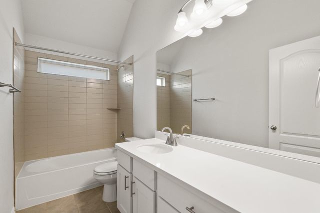 223 Oleander LOOP, Buda, TX 78610