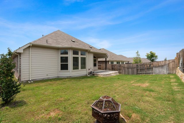223 Oleander LOOP, Buda, TX 78610