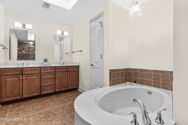 525 3RD Street N 301, Jacksonville Beach, FL 32250