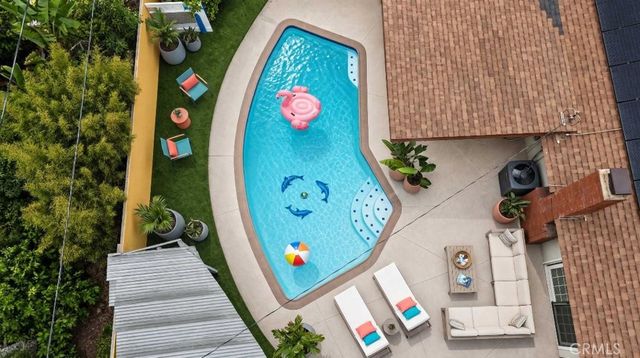 2221 N Hathaway, Santa Ana, CA 92705