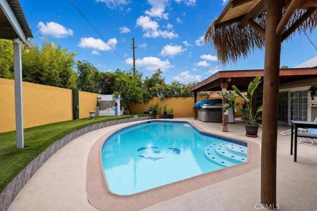 2221 N Hathaway, Santa Ana, CA 92705
