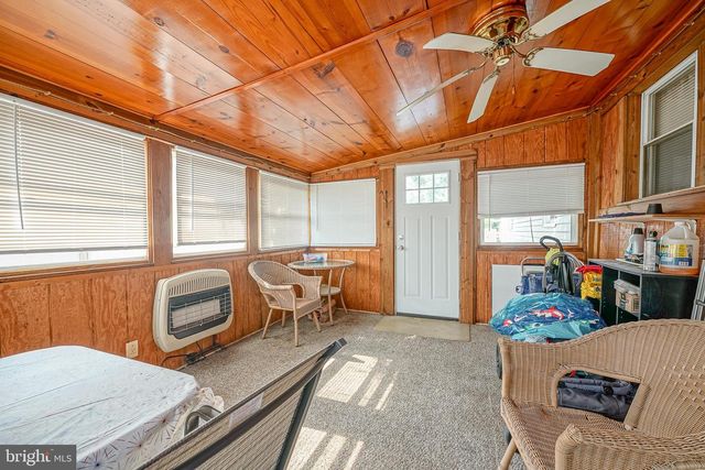 100 MADISON ST, Deepwater, NJ 08023