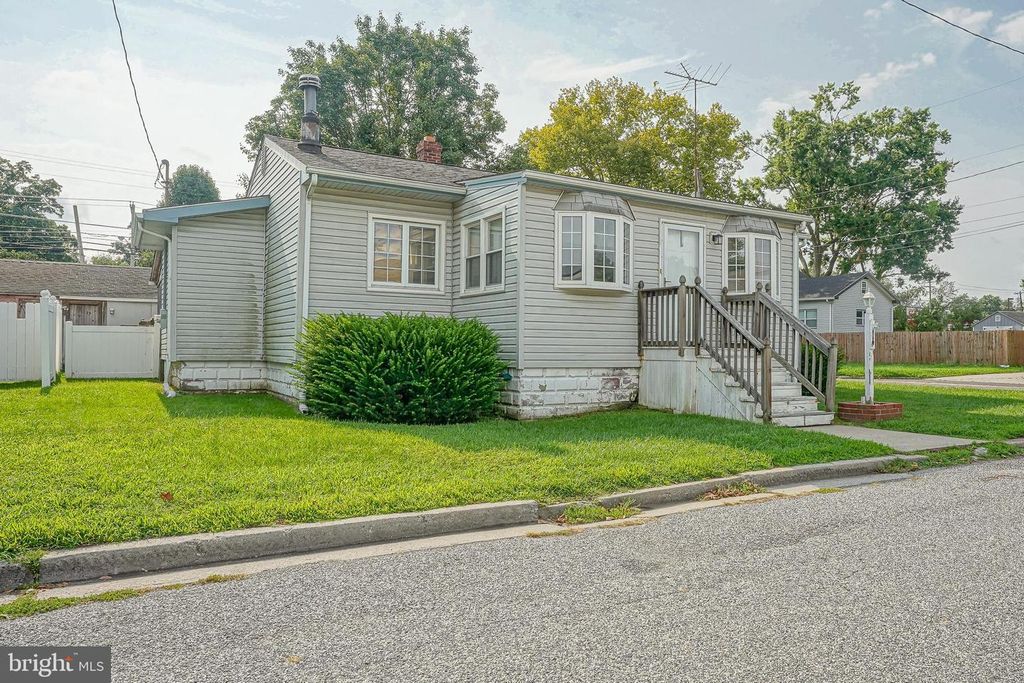 100 MADISON ST, DEEPWATER, NJ 08023 — photo 2