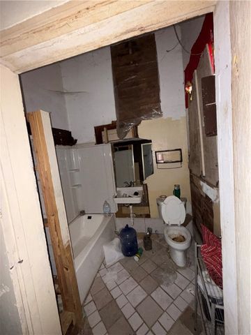 202 E Fordyce Ave, Kingsville, TX 78363