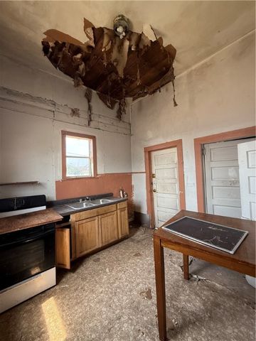 202 E Fordyce Ave, Kingsville, TX 78363