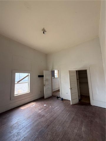 202 E Fordyce Ave, Kingsville, TX 78363