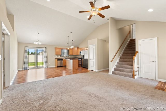 5502 Gum Tree Crossing, Jeffersonville, IN 47130
