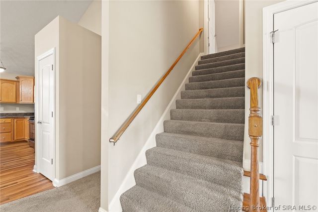5502 Gum Tree Crossing, Jeffersonville, IN 47130