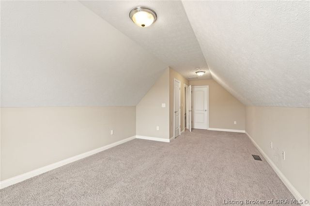 5502 Gum Tree Crossing, Jeffersonville, IN 47130