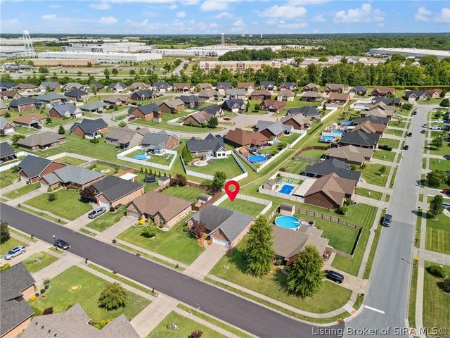 5502 Gum Tree Crossing, Jeffersonville, IN 47130