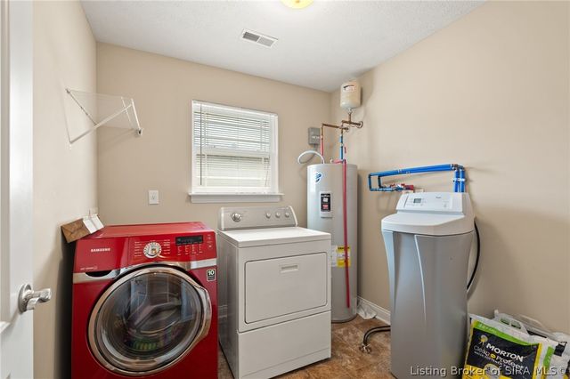 5502 Gum Tree Crossing, Jeffersonville, IN 47130