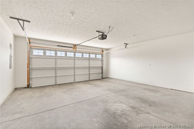 5502 Gum Tree Crossing, Jeffersonville, IN 47130