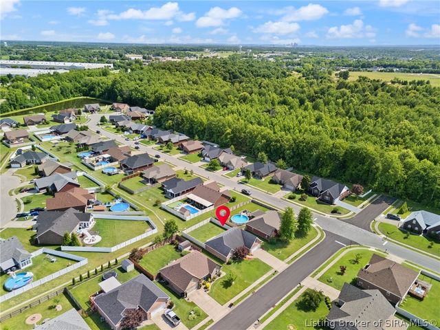 5502 Gum Tree Crossing, Jeffersonville, IN 47130